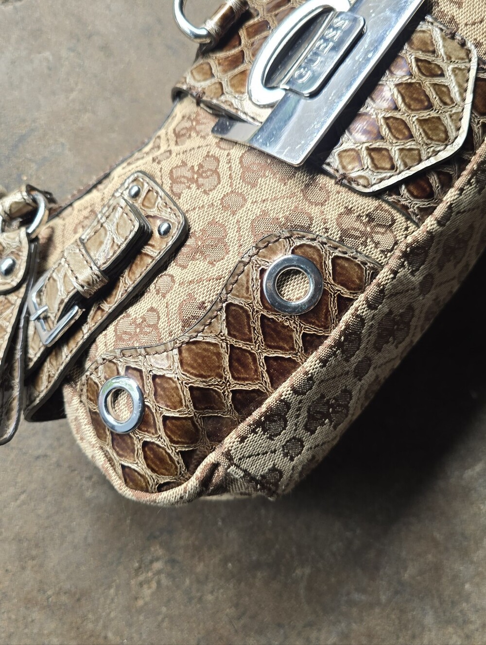 GUESS Y2K Vintage Monogram Croc Trim Handbag purse Buckle Logo Shoulder Bag - Picture 5 of 9